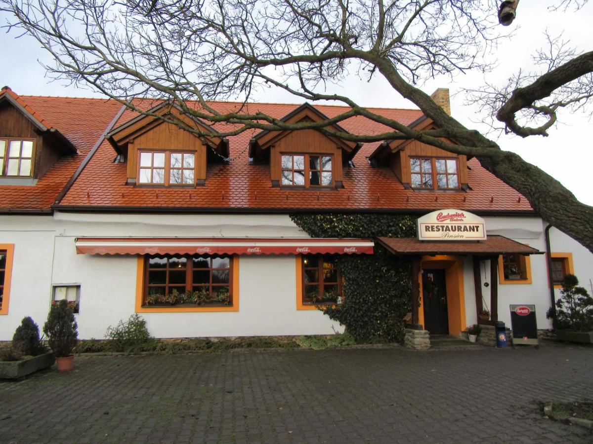 Pension & Restaurant U Konske Drahy Holkov Velešín Buitenkant foto